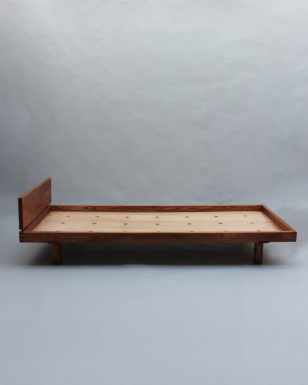 Fine French 1950s Solid Elm "Godot" daybed by Pierre Chapo - Image 11
